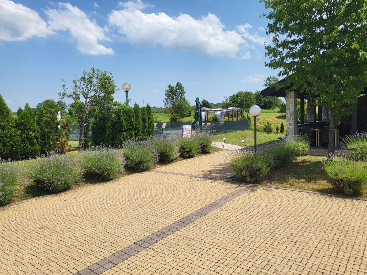 Villa Stone 1 拉科维察 外观 照片